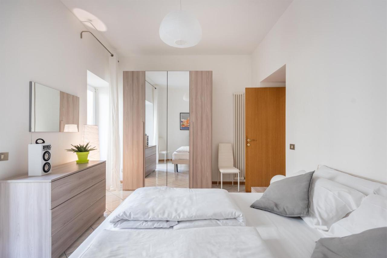 Residenza Ester Riva del Garda Bagian luar foto