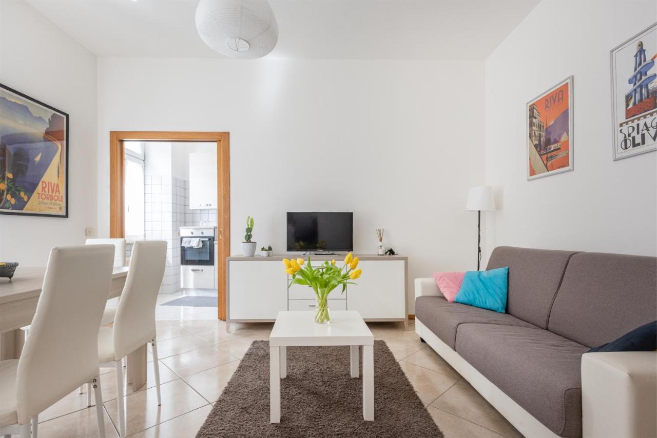 Residenza Ester Riva del Garda Bagian luar foto