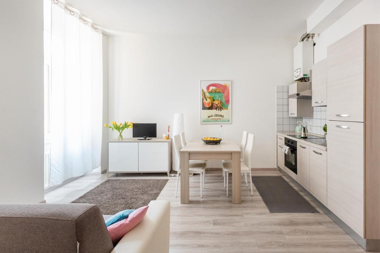 Residenza Ester Riva del Garda Bagian luar foto