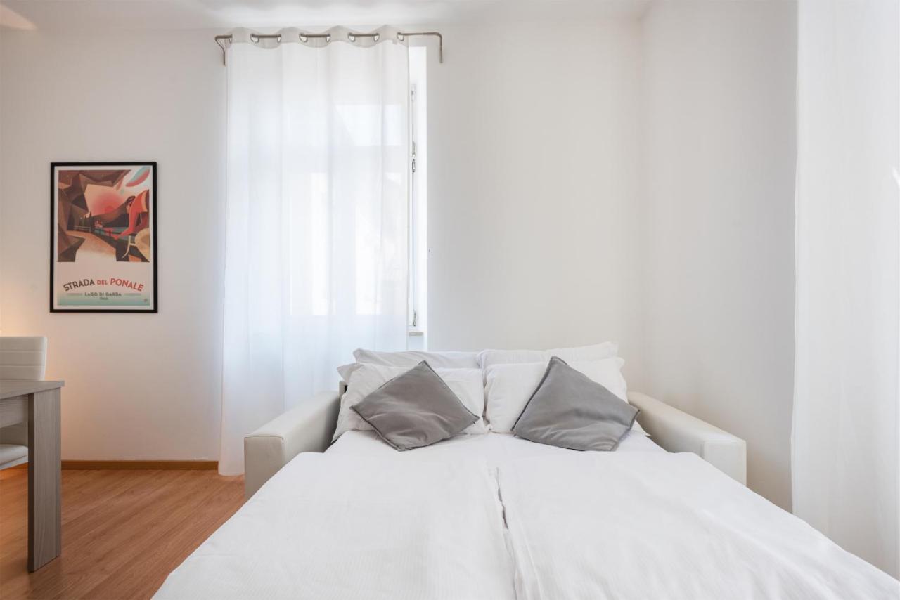 Residenza Ester Riva del Garda Bagian luar foto